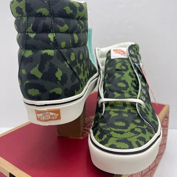 Vans Men’s COMFYCUSH Sk8-Hi Leopard Cactus/Skarab Sneakers Camo High-Tops